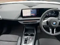 Usado BMW 120 M Sport 168 CV (123 kW) 2026 Blanco Utilitario