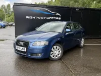 Used Audi A3 Sportback Design 100 HP (73 kW) 2006 Blue Hatchback