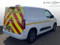 Used Citroën Berlingo 101 HP (74 kW) 2024 White MPV