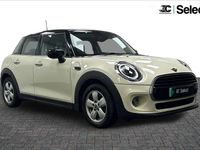 Used Mini Cooper Classic 134 HP (98 kW) 2020 White Hatchback