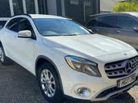 Used Mercedes GLA200 Active 156 HP (114 kW) 2017 White SUV