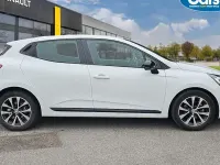Used Renault Clio Evolution 145 HP (106 kW) 2023 White  Hatchback