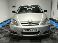 Used Toyota Corolla 2005 Silver Hatchback