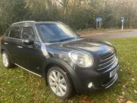 Used Mini Cooper D Countryman 2016 Black SUV