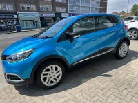 Used Renault Captur Dynamique 90 HP (66 kW) 2016 Blue SUV