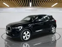 Usado Volvo XC40 Momentum 156 CV (114 kW) 2018 Negro SUV