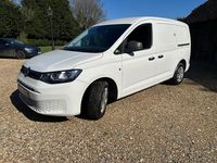 Used VW Caddy Maxi S 122 HP (89 kW) 2021 White MPV