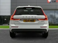 Used Volvo XC60 Momentum 190 HP (139 kW) 2019 White SUV