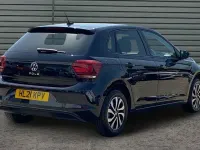 Begagnad VW Polo Active 95 HK (69 kW) 2021 Svart Halvkombi