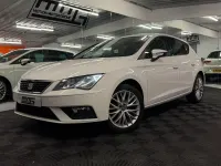 Used Seat Leon SE Dynamic 110 HP (80 kW) 2017 White Hatchback