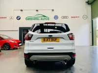 Used Ford Kuga Titanium 120 HP (88 kW) 2017 White SUV