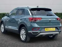Usado VW T-Roc Style 150 HP (110 kW) 2023 Azul SUV