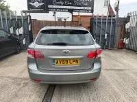 Used Toyota Avensis 152 HP (111 kW) 2009 Grey Estate