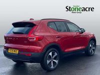Usado Volvo XC40 Plus 194 HP (142 kW) 2025 Vermelho SUV