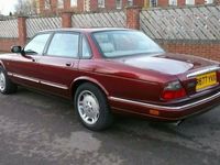 used Jaguar XJ 3.2