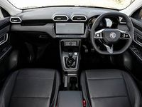 New MG ZS SE 115 HP (84 kW) 2025 Silver SUV