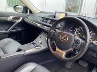 used Lexus CT200h 1.8 Luxury 5dr CVT Auto - 2015 (15)