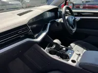 New VW Touareg Elegance 381 HP (280 kW) 2026 Chilli red metallic SUV