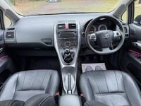 Used Toyota Auris SR 2010 Grey Hatchback