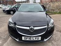 Used Vauxhall Insignia SRi 136 HP (100 kW) 2016 Black Estate