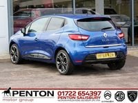 Used Renault Clio IV Iconic 90 HP (66 kW) 2018 Blue Hatchback