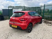 Used Renault Clio Dynamique 75 HP (55 kW) 2014 Red Hatchback
