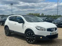 Used Nissan Qashqai 360º 2013 White SUV