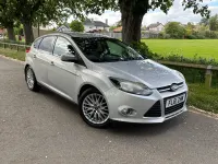 Used Ford Focus Zetec 115 HP (84 kW) 2011 Silver Hatchback
