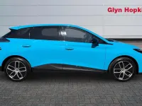 Used MG MG4 EV Trophy 319 kW (435 HP) 2024 Blue Hatchback