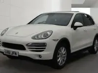 Used Porsche Cayenne 245 HP (180 kW) 2011 White SUV