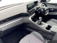 Gebraucht Peugeot 5008 Allure+ 131 PS (96 kW) 2022 Grau SUV