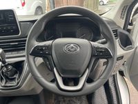 Używany Maxus V90 2024 Biały Van