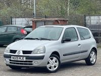 Used Renault Clio II Expression 2005 Silver Hatchback