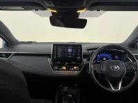 Used Toyota Corolla Design 122 HP (89 kW) 2020 Blue Hatchback