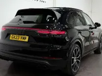 Used Porsche Cayenne Platinum Edition 462 HP (339 kW) 2022 SUV