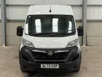 Second-hand Vauxhall Movano 140 CP (102 kW) 2023 Alb