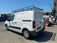 Used Citroën Berlingo 75 HP (55 kW) 2013 White MPV