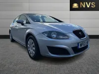 Used Seat Leon Ecomotive 105 HP (77 kW) 2012 Silver Hatchback