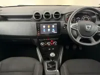Used Dacia Duster Prestige 91 HP (66 kW) 2022 White SUV
