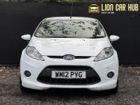 Used Ford Fiesta Zetec 2012 White Hatchback
