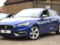 Begagnad Seat Leon FR 130 HK (95 kW) 2020 Blå Halvkombi