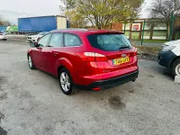 Used Ford Focus Zetec 2011 Red Estate