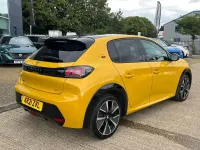 Used Peugeot e-208 GT 98 kW (134 HP) 2021 Yellow Hatchback