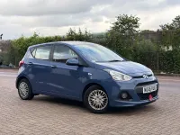 Usado Hyundai i10 SE 83 CV (61 kW) 2016 Azul Utilitario