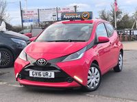Used Toyota Aygo X-play 69 HP (50 kW) 2016 Red Hatchback