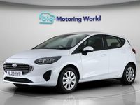 Usado Ford Fiesta Trend 101 HP (74 kW) 2022 Branco Citadino