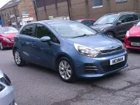 Used Kia Rio 84 HP (61 kW) 2015 Blue Hatchback
