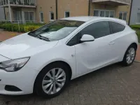 Second-hand Vauxhall Astra GTC SRi 2014 Alb Hatchback