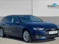 Usado Audi A4 Comfort 150 CV (110 kW) 2022 Azul Familiar