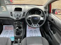 Used Ford Fiesta Studio 82 HP (60 kW) 2015 Red Hatchback